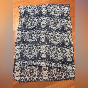 BCBG scarf,  excellent condition